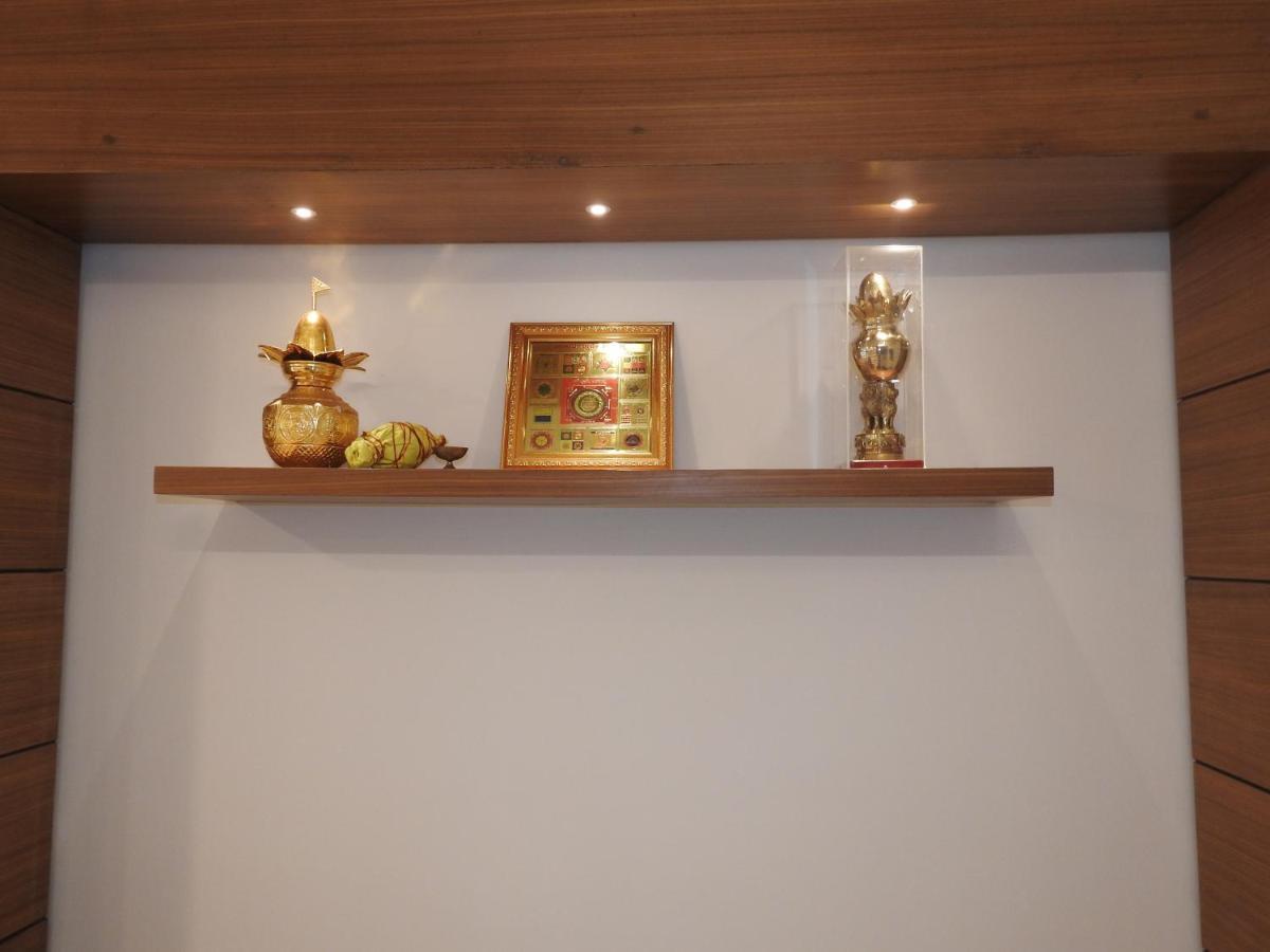 Hotel Aakash Residency Dehradun Buitenkant foto